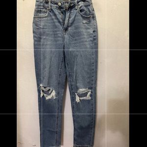 american eagle mom jeans